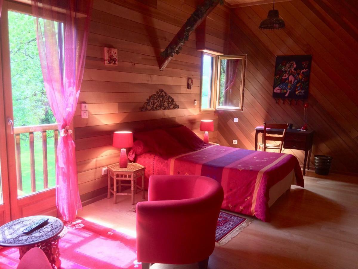 Montgaillard-de-Salies Domaine Du Val De Soux Bed & Breakfast エクステリア 写真